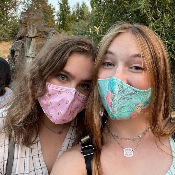 Pink VW Bus Necklace, Hippie Van Necklace - Picture 9 of 11